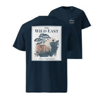 T-shirt organica navy con stampa frontale a riquadro: The Wild East e paesaggio