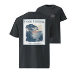 Schwarzes T-Shirt mit „Gone Fishing“-Frontdruck und kleiner „The Wild East“-Schrift