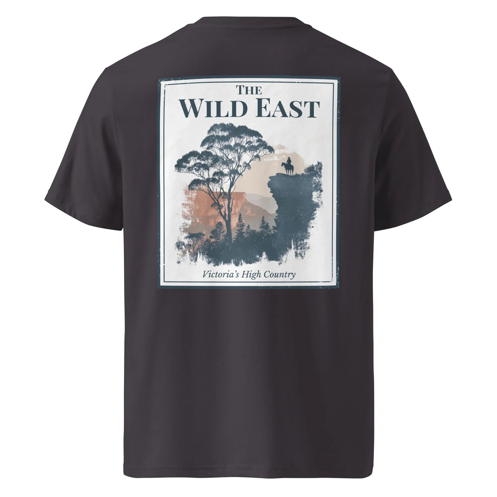 Organic tee back in dunkelgrau, large “The Wild East” landscape print