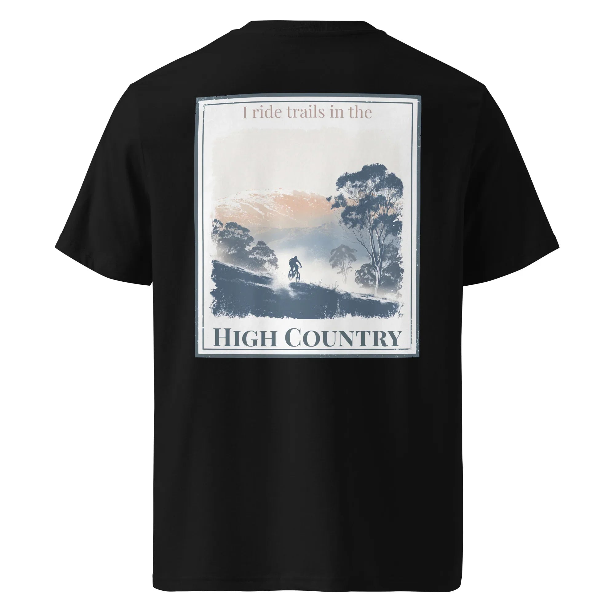 Camiseta negra con gráfico trasero “I ride trails in the… HIGH COUNTRY”