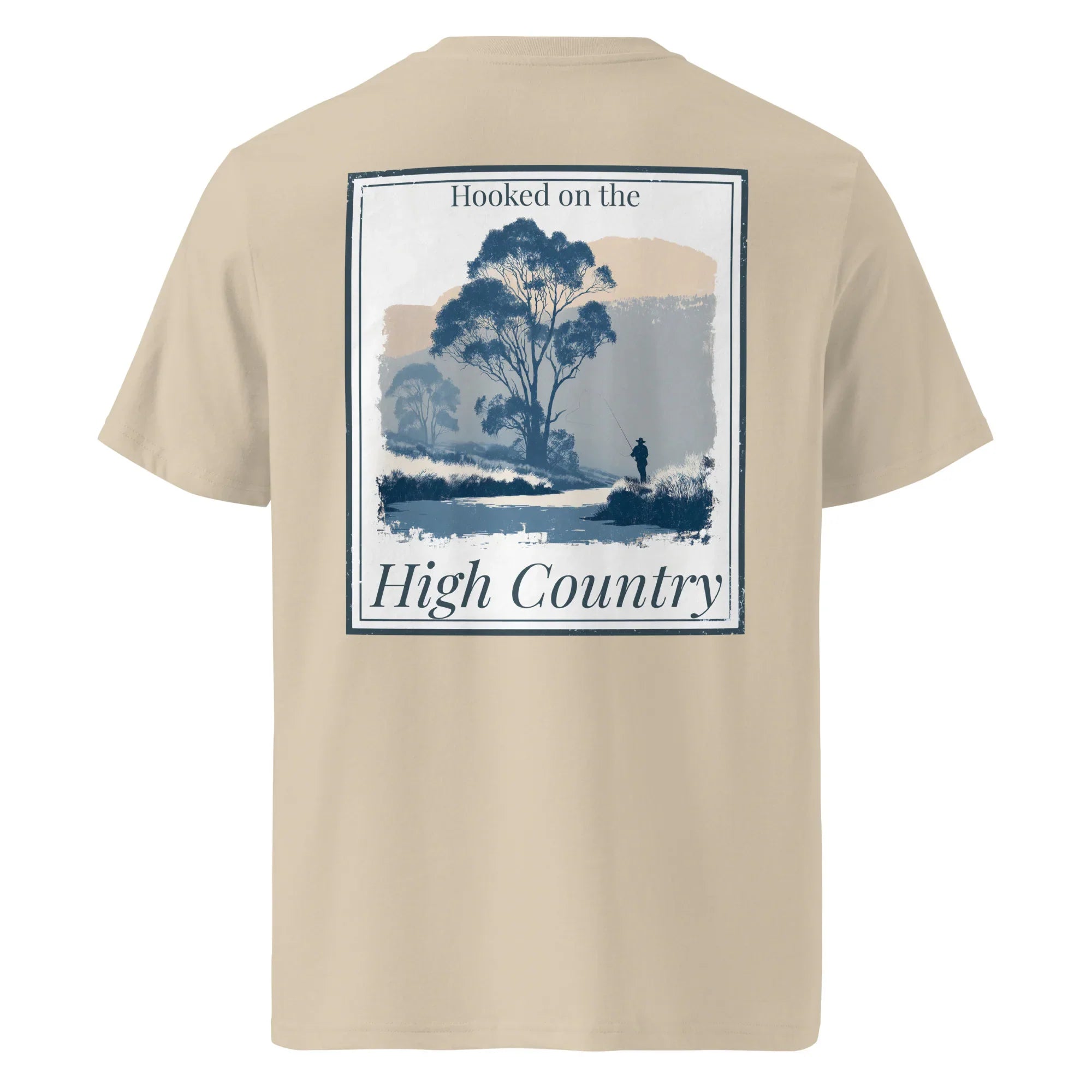 Organic Tee beige chiaro con grafica “High Country” sul retro