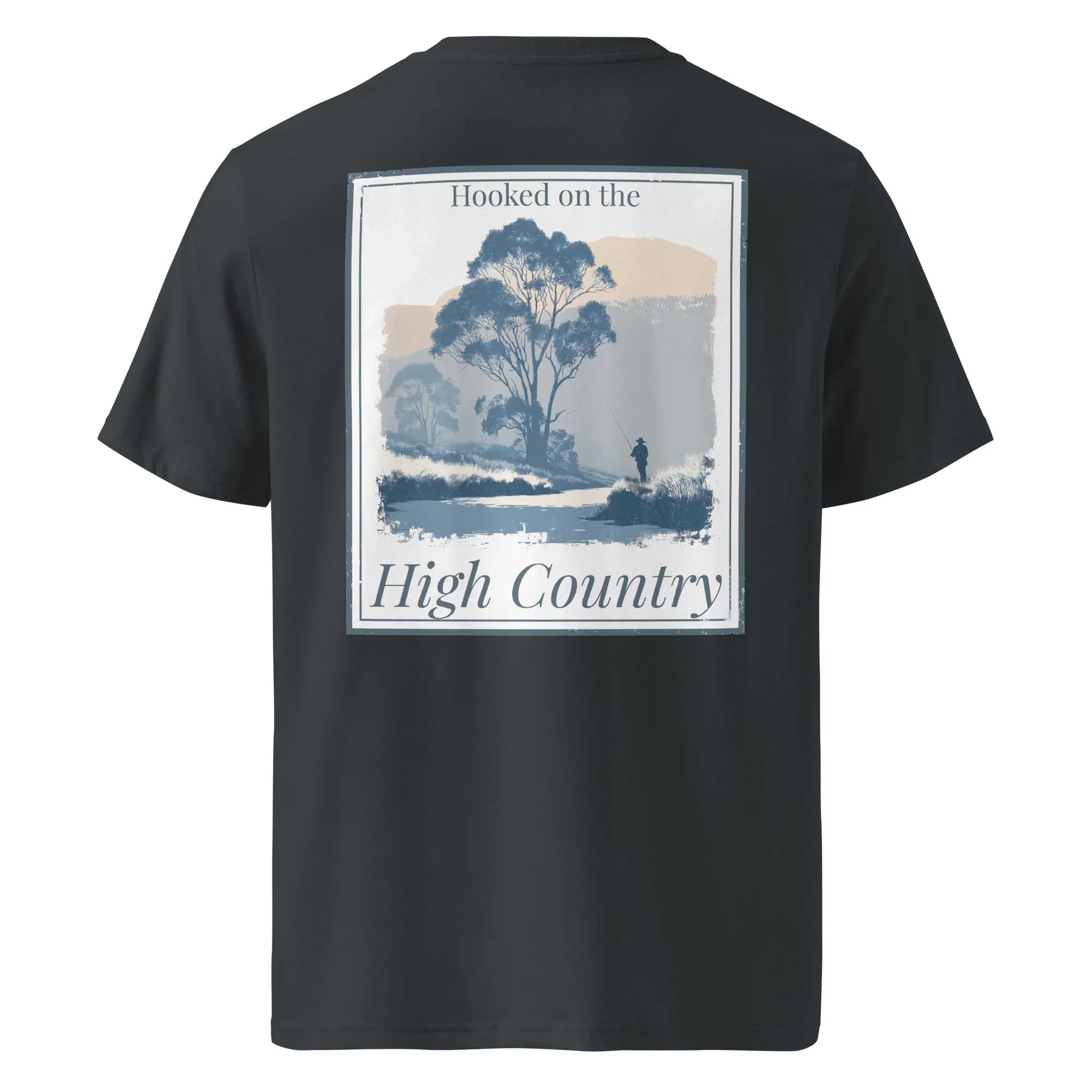 Organic Tee, schwarzer Stoff, Rückenprint „High Country“ mit Wanderer-Grafik