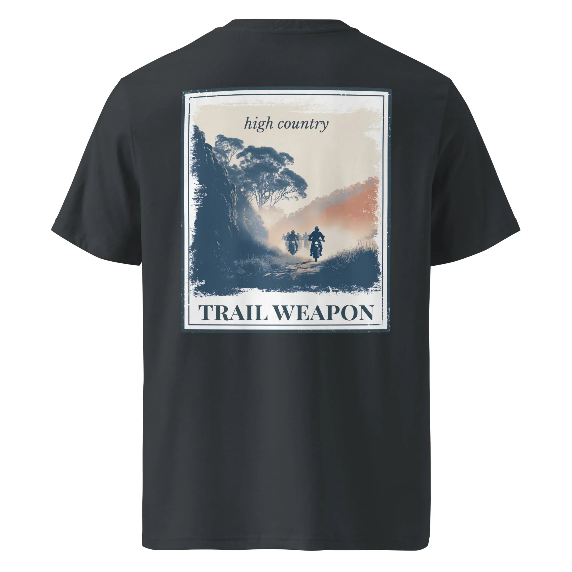 T-Shirt mit Rückenprint „TRAIL WEAPON“ und „high country“, schwarz