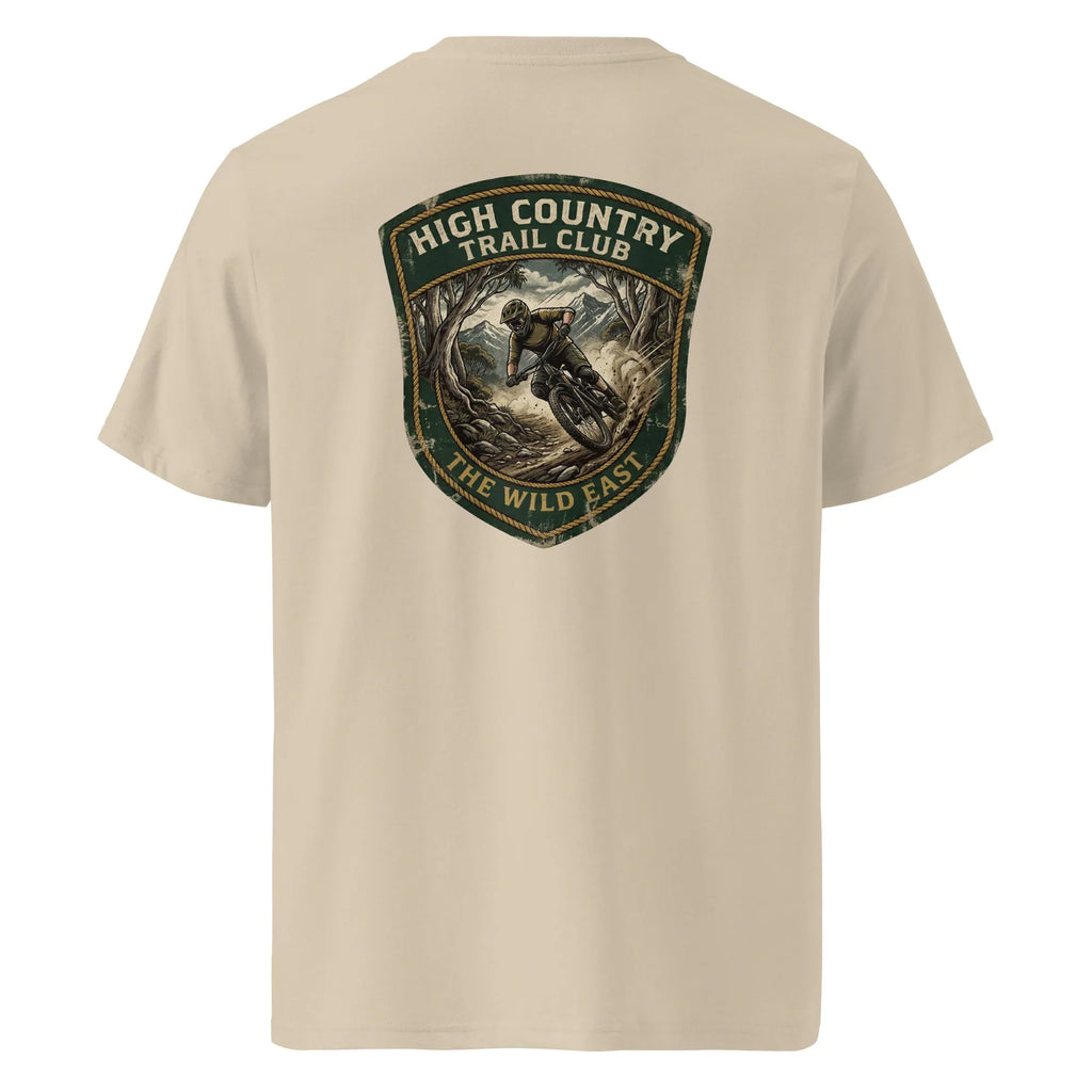 Trail Club Organic Tee, beiges T-Shirt mit Rückenpatch „High Country Trail Club“